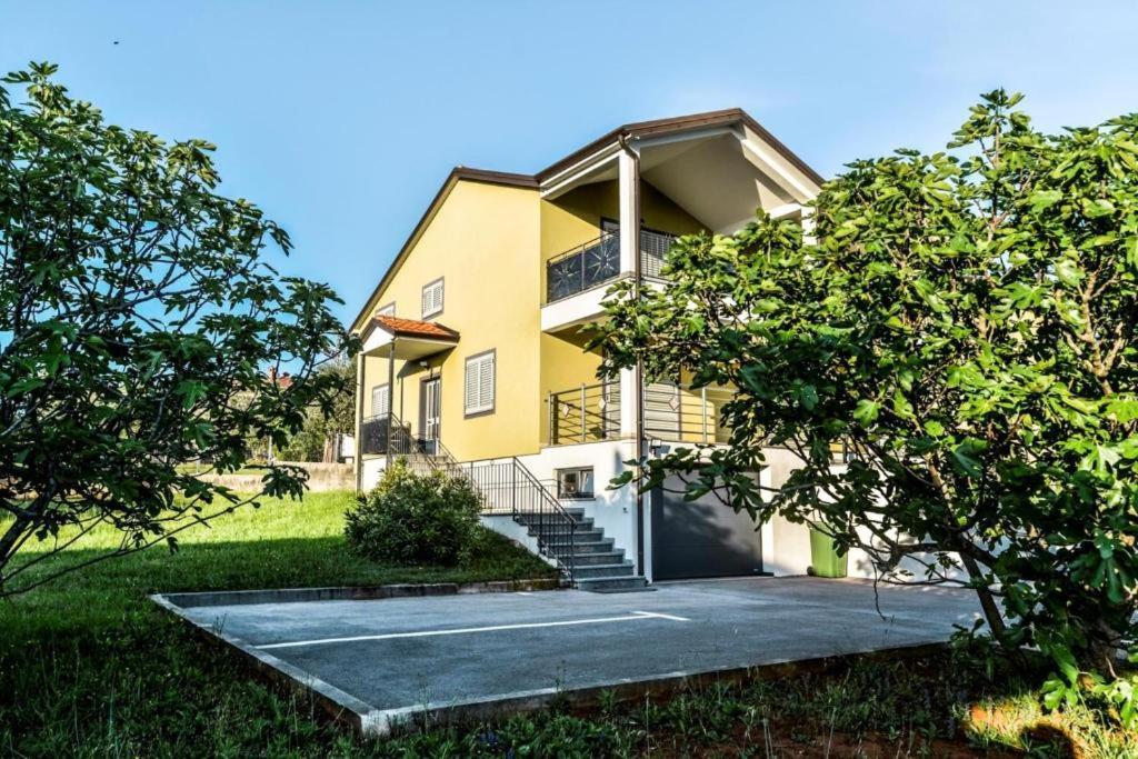 Apartments Lia-Jolie Umag Exteriör bild